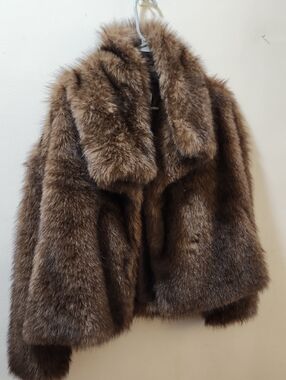 LOOK Faux Fur Short Jacket in Rich Brown